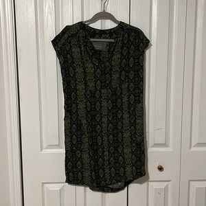 Green anthropology dress size small